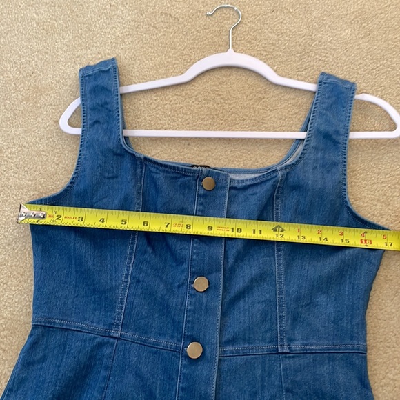 Chambray Dress - Picture 10 of 10